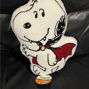 Peanuts Snoopy Vampire Sherpa Halloween Pillow